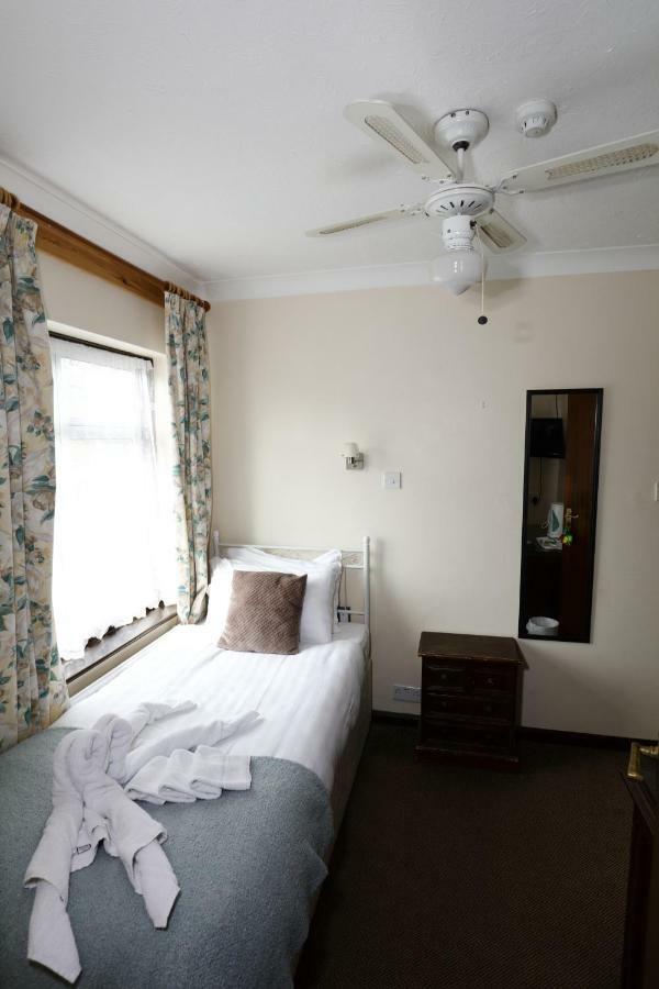 ไอเลสเบรย์ ลอดจ์ Hotel เคมบริดจ์ ภายนอก รูปภาพ